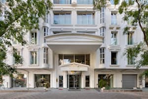 Limak Ambassadore Hotel